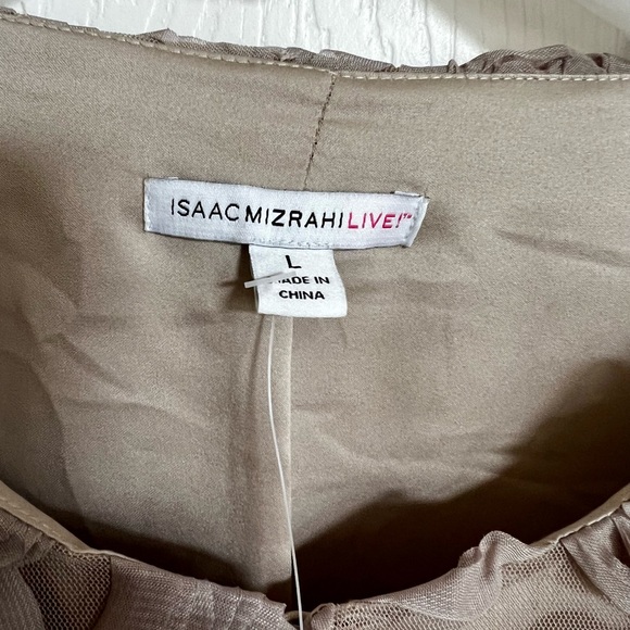 Beige/Taupe Rosettes, Lined, 3/4 Sleeves Cropped Jacket. By Issac Mizrahi. - Picture 8 of 11